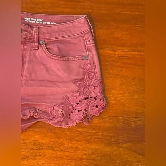 Mossimo High Rise Shorts - Picture 2 of 4